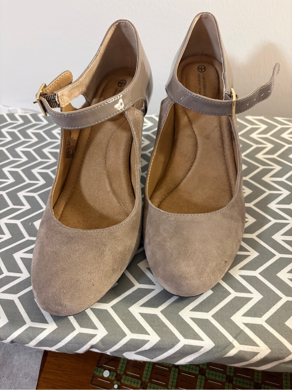 Giani Bernini Taupe Mary Jane Heels with Gold Buckle